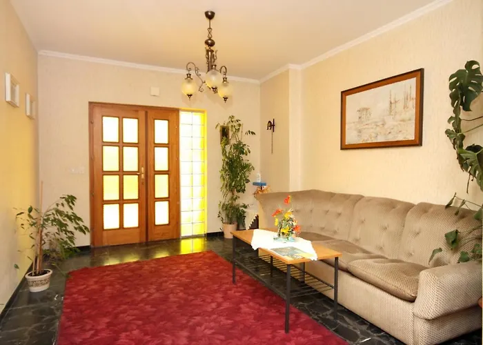 With A Parking Space Lovran, Opatija - 2302 Gostinjska kuća 3*