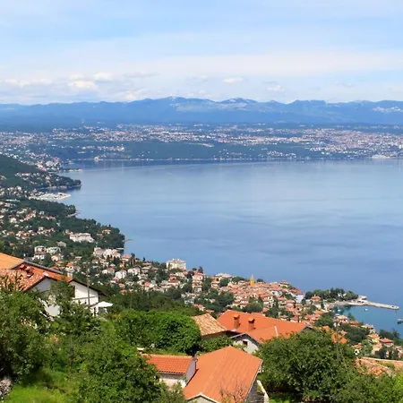 With A Parking Space Lovran, Opatija - 2302 Guest house 3*