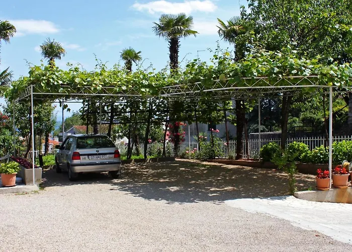 With A Parking Space Lovran, Opatija - 2302 Affittacamere 3*